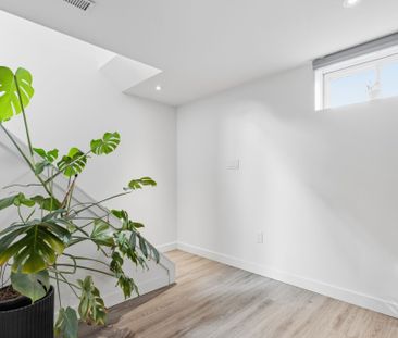 For Lease - 2112 Amesbury Crescent Unit# LOWER, Burlington, Ontario - Photo 3