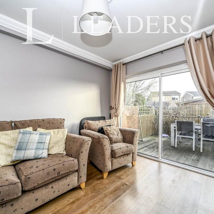 1 bedroom in a house share to rent - Photo 1