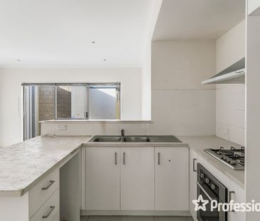 Modern 3 x 2 Villa! - Photo 5
