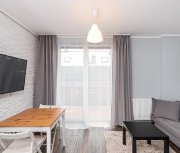 Komfortowe mieszkanie 38m2 w inwestycji przy ul. Sosnowieckiej 25C - Zdjęcie 1