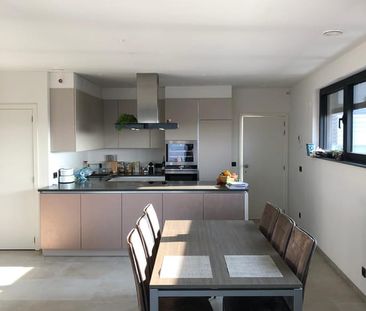 Appartement te huur - Foto 1