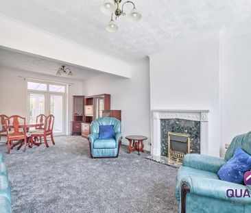 2 bedroom terraced house to rent - Photo 4