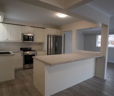 For Lease - 200 John Street Unit# A, Bradford West Gwillimbury, Ont... - Photo 5