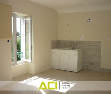 Location Appartement 2 pièces 52m² CHARNAY LES MACON 71850 - Photo 1