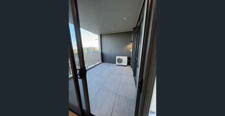 TWO Bedroom Apartment , available in DEC 2025! - Photo 3