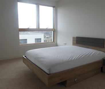 Hewitt, Reading, RG1 7LS - Photo 3