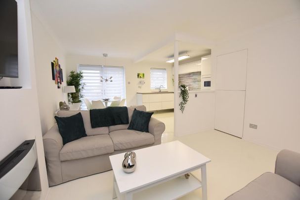 2 bedroom semi-detached house to rent - Photo 1