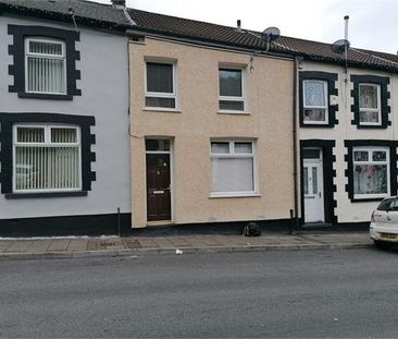 3 bedroom terraced house to rent - Photo 4