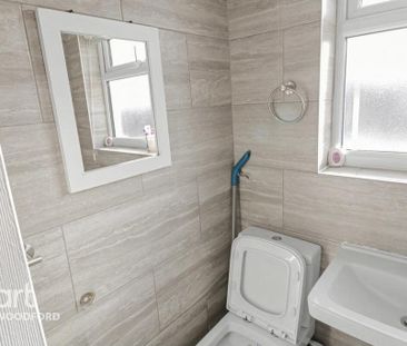 4 bedroom terraced house to rent - Photo 5