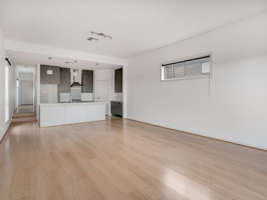 6B Kingswell Avenue, ROSTREVOR SA 5073 - Photo 1