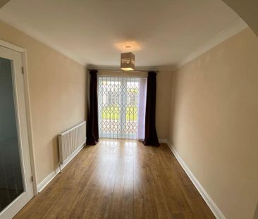 Wadsworth Road, Bramley, S66 1UB - Photo 3