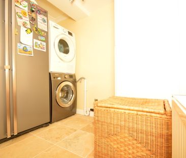 3 bedroom Character Home - Lockley Crescent, Hatfield - Photo 3