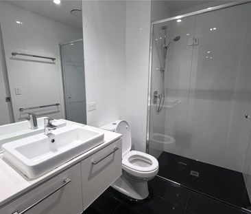 1011/601 Little Lonsdale Street - Photo 2