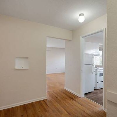 Lorraine Apartments - 1 Bedroom - Available March 1st - Photo 4