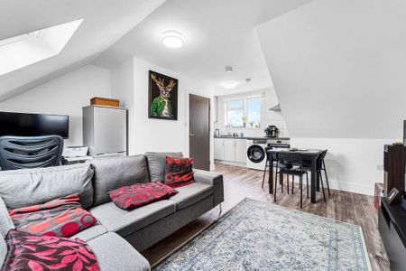 1 bedroom flat to rent - Photo 3