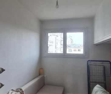 Location Appartement 3 pièce(s) de 56.04 m2 - Photo 2