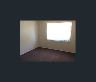 Cozy 2 Bedroom Unit - Harristown - Photo 2