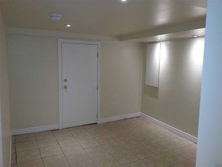 For Lease - 97 Rosemount Avenue Unit# 3, Toronto, Ontario - Photo 3