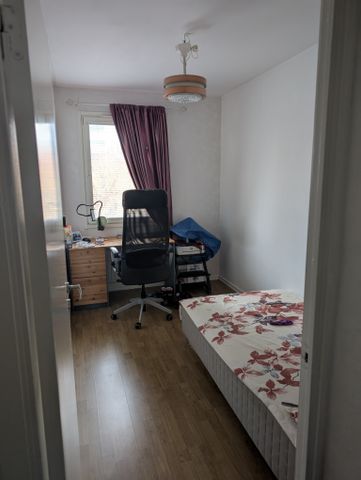 Pilvägen, Sollentuna - Photo 2