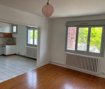 Location Maison 5 pièces 110m² COGNAC 16100 - Photo 1