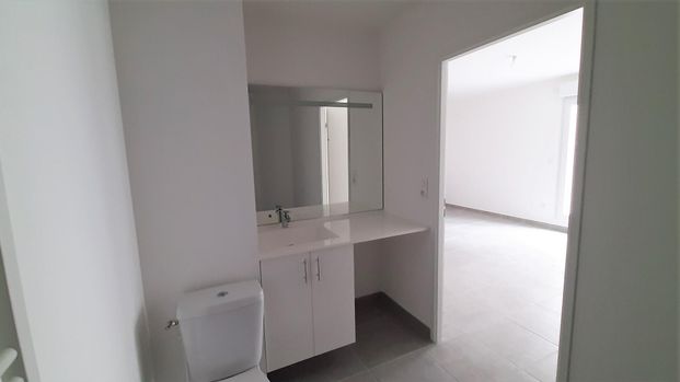 location Appartement T2 DE 39.78m² À NANTES - Photo 1