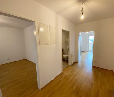 Schöne 2 Zimmer Wohnung mit Loggia in zentraler Lage - Photo 6