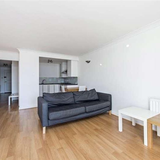 Hammond Lodge, Admiral Walk, London, W9 - Photo 1