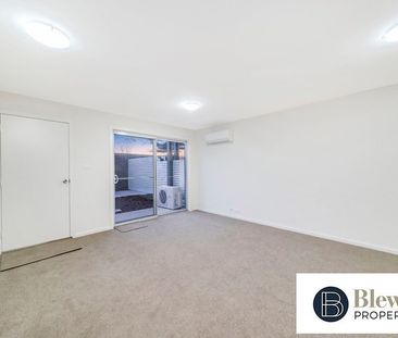 Spacious Modern Living - Photo 2