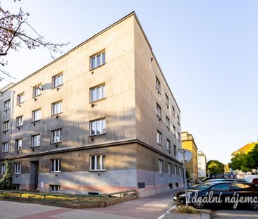 Pronájem bytu 1+kk 29 m2 - Photo 1