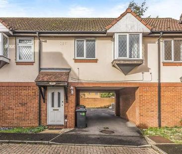 Slough, Berkshire, SL1 - Photo 4
