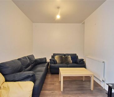 6 bedroom house to rent - Photo 2