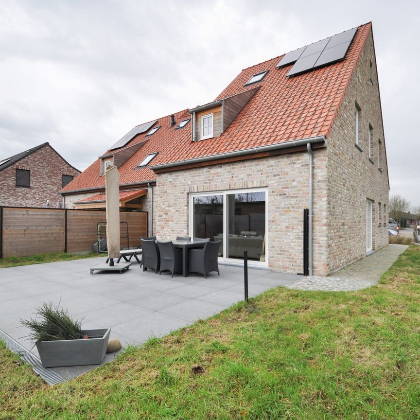 Nieuwbouwwoning gelegen in het centrum van Westkapelle! - Foto 1