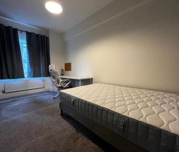 2 bedroom private hall to rent - Photo 4