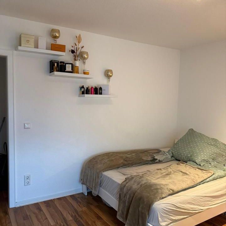 Möblierte Etagenwohnung Carlstsdt Düsseldorf - Photo 1