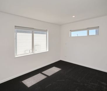 Summer Waves Await - Photo 4