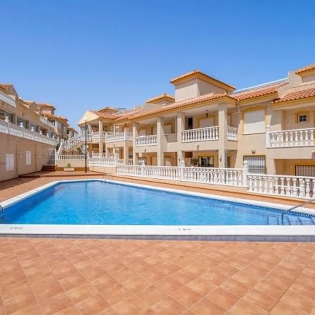 Alquiler de piso en Calle Felip de Togores, 7 - Photo 1