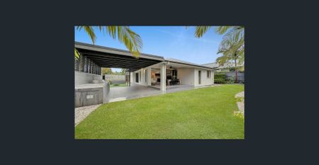 Impressive Home – The Perfect Entertainer! - Photo 4