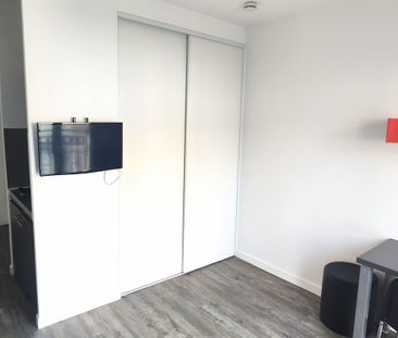 Location Appartement 1 pièce 17m² - Photo 1