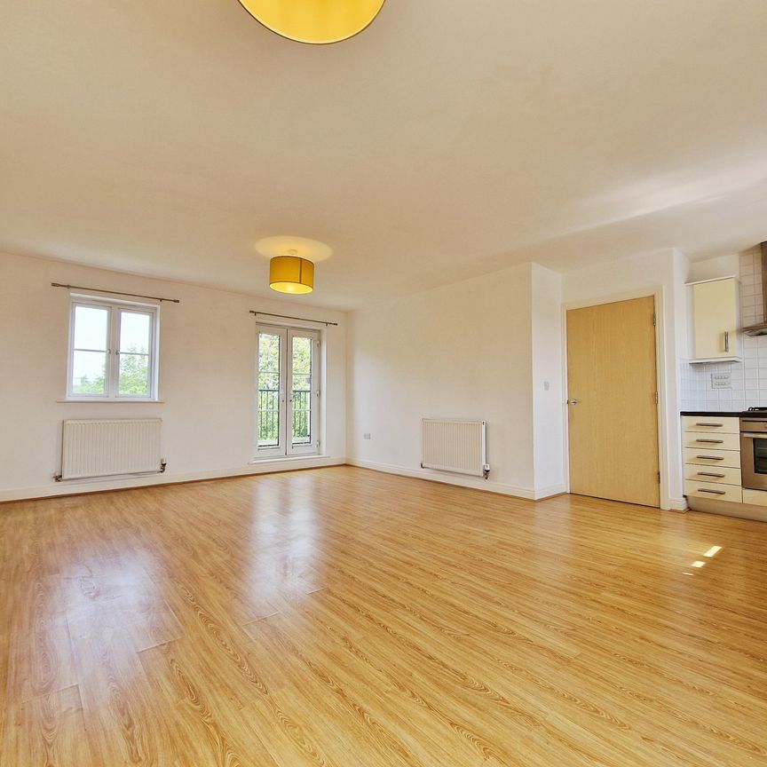 Clement Road, Fulwood - Photo 1