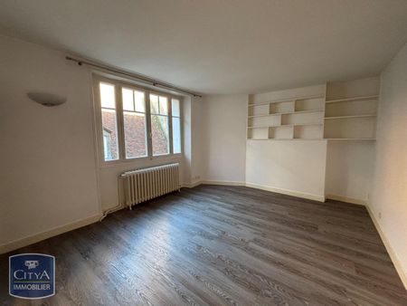 Location Maison 3 pièces 91m² BOURGES 18000 - Photo 2