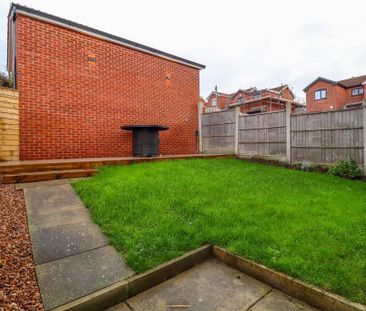 2 bedroom semi-detached house to rent - Photo 6