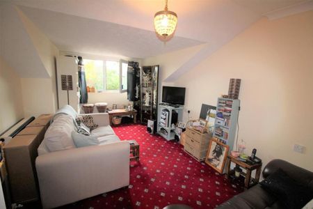 Brookside Road, Gatley, Cheadle, SK8 4BG - Photo 4