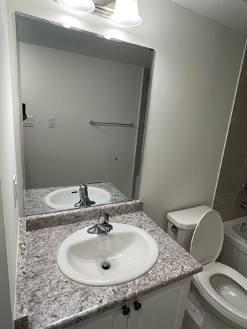 For Lease - 2791 Eglinton Avenue Unit# 516, Toronto, Ontario - Photo 4