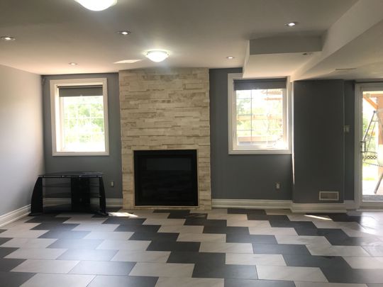 For Lease - 80 Tatra Crescent Unit# Basement, Brampton, Ontario - Photo 1