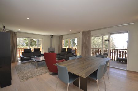 Very nice 4-room apartment for rent in a small building - Photo 2