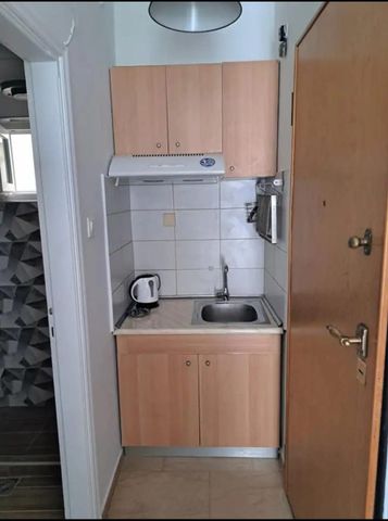 Studio/Γκαρσονιέρα για ενοικίαση Ευζώνων - Πεδίον Άρεως (Φάληρο - Ιπποκράτειο) - Photo 3
