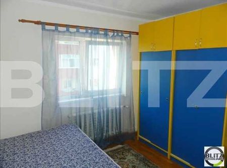 4 camere de inchiriat la 2 minute de Interservisan - Fotografie 3