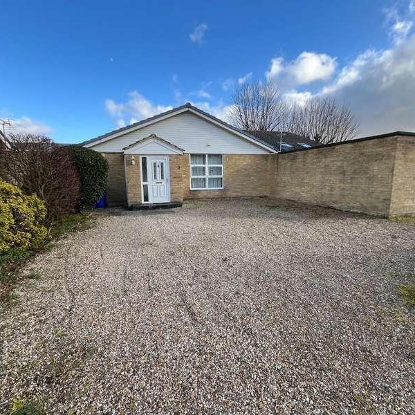 Chestnut Close, Mildenhall, IP28 - Photo 1