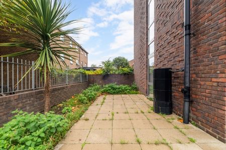 3 bedroom apartment to rent - Photo 5