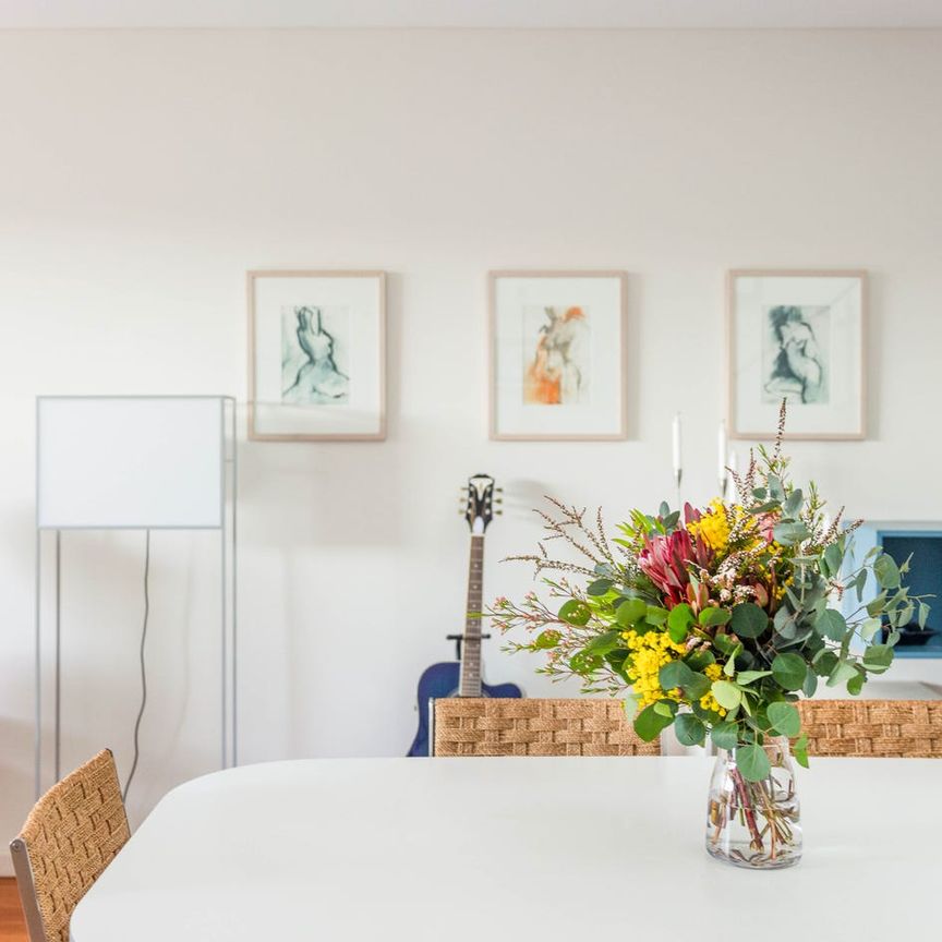 Architect-designed terrace-style contemporary home - Photo 1